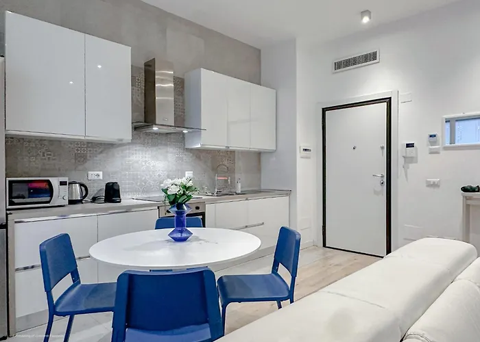 Apartamento Santa Croce - 10 Mins From Duomo Milán