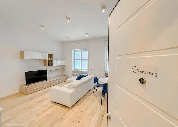 Apartamento Santa Croce - 10 Mins From Duomo Milán